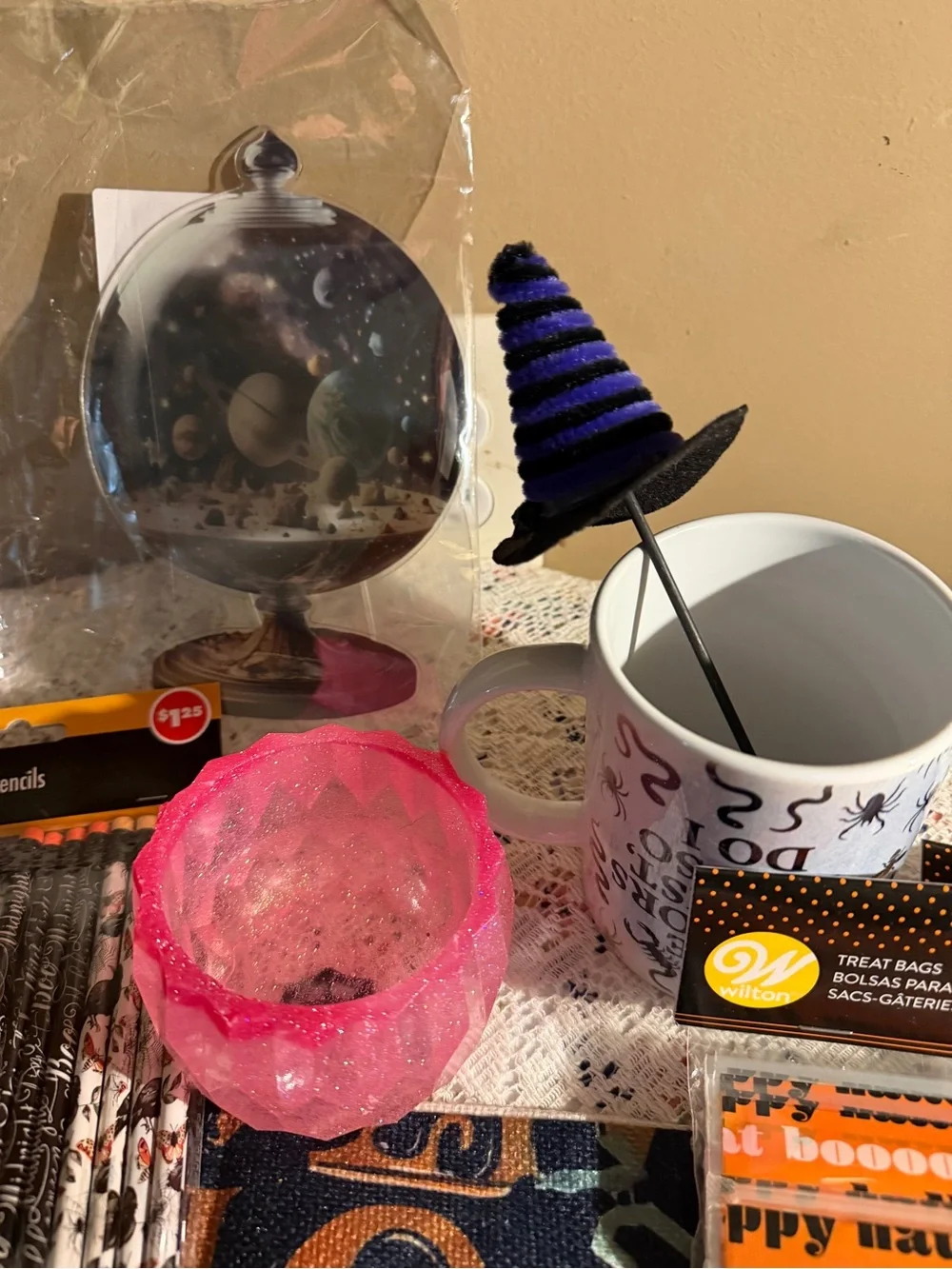 Halloween Decor-Lot #4